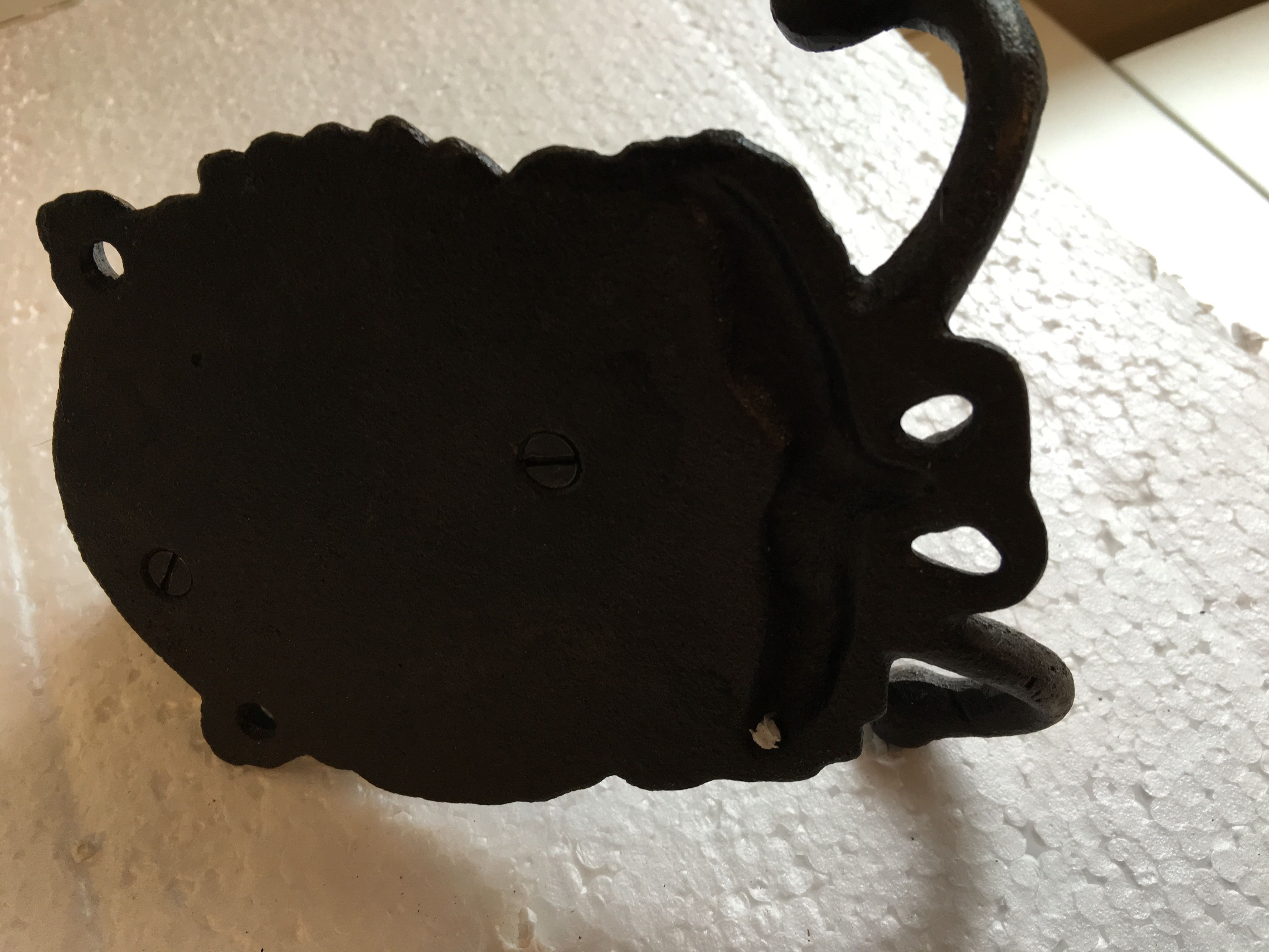 Cast iron-bronze colored horse head with double coat hook