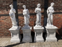 The four year tides on pedestal, 4 beautiful solid stone sculptures on pedestal !!!
