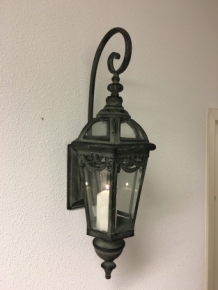 Wall lantern with wall bracket made of metal, very attractive!! LAST ONE!!