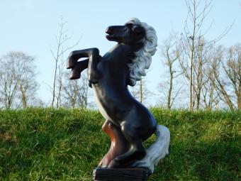 Statue Tänzelndes Pferd - Schwarz - 80 cm - Polystone