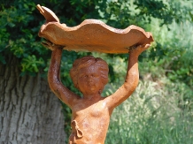 Statue Engel mit Vogeltränke - Gusseisen - Rostfarbe