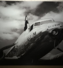 Art on glass of the plane: ''De UIVER'', Dutch history, beautiful!