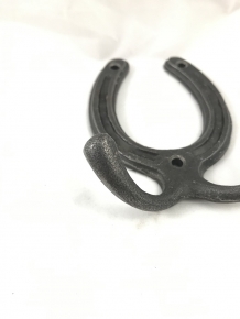 Wall coat rack horseshoe cast iron, 2 hooks, small