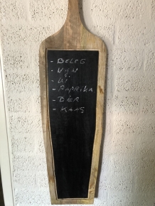 Wandtafel aus Holz, Brotbrett mit Beschriftungsmöglichkeit, Aufmerksamkeitstafel, Einkaufstafel, Holz mit Griff und Aufhängekordel.