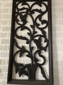 Beautiful wall ornament in colonial wood carved 