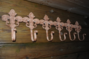 Wall coat rack, cast iron old white rust look, 6 angles.