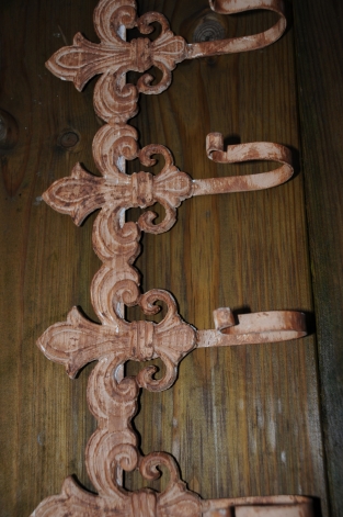 Wall coat rack, cast iron old white rust look, 6 angles.