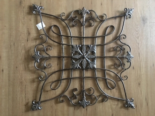 Beautiful decorative metal wall rack