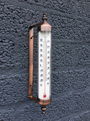 Brass-metal frame with thermometer, beautifully classic!!