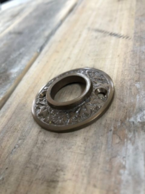 Decorative rosette - patinated brass - for door handle or knob