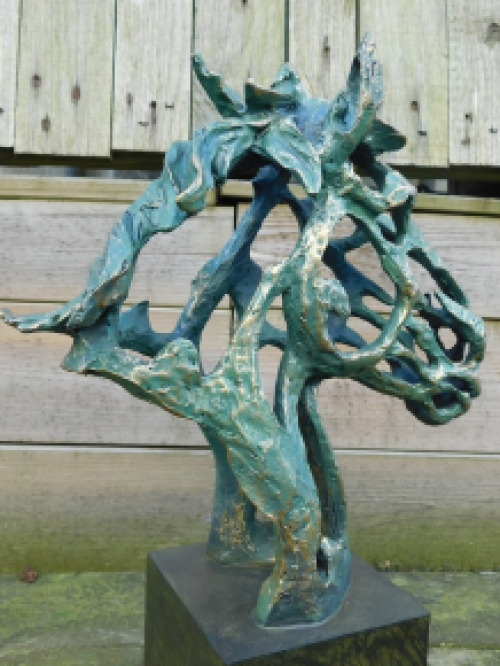 Abstract statue Horse head - Polystone 