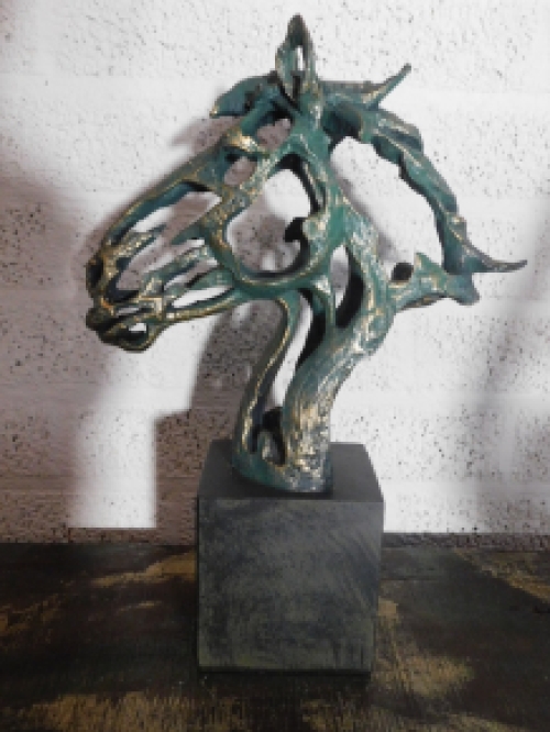 Abstract statue Horse head - Polystone 