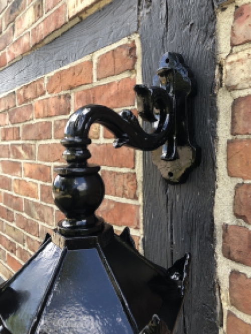 Outdoor lamp Shop - black - ceramic fitting and glass