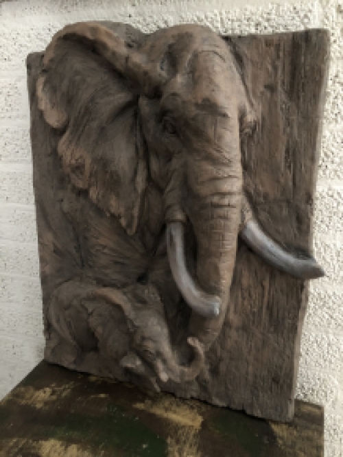 Wall ornament wood look with 3D image of 2 elephants, polystone-wood.