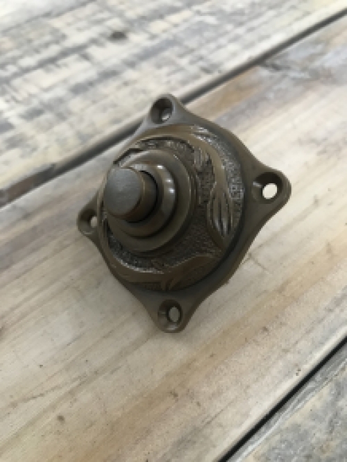 Doorbell the Lily - patinated brass