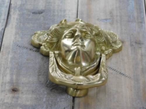 Door knocker Medusa Gorgon Brass, very nice design.