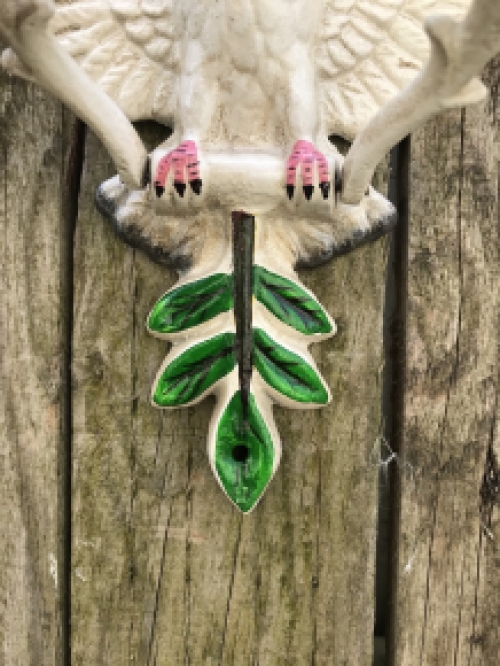 Door knocker with dove, beautiful in color, cast iron