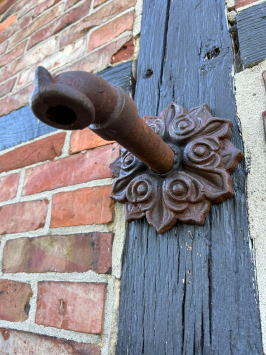 Gargoyle for garden fountains - Cast iron