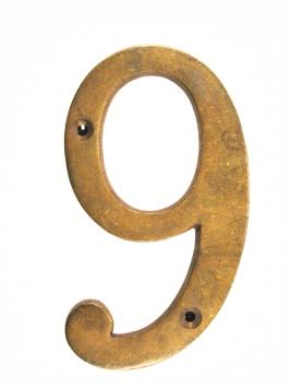 House number ‘9’, antique brass