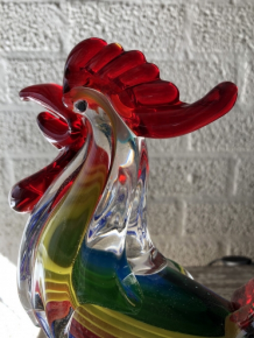 Glass blown rooster, fascinating beautiful craftsmanship and beautiful colors!!