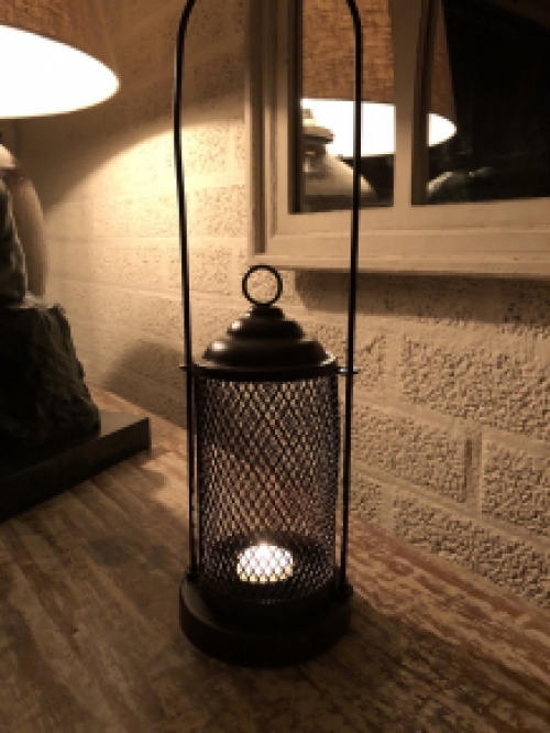 Candlestick, storm lantern, metal brown.