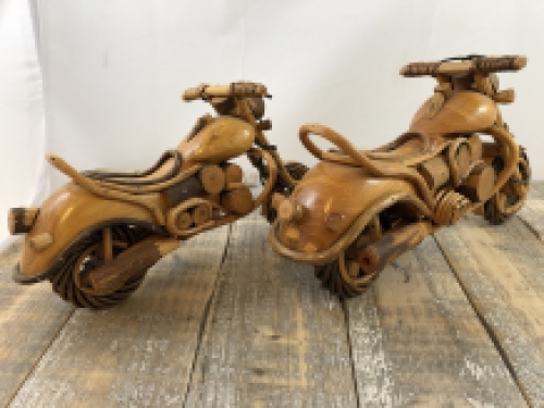 Set handgemaakte houten motoren, lowriders.