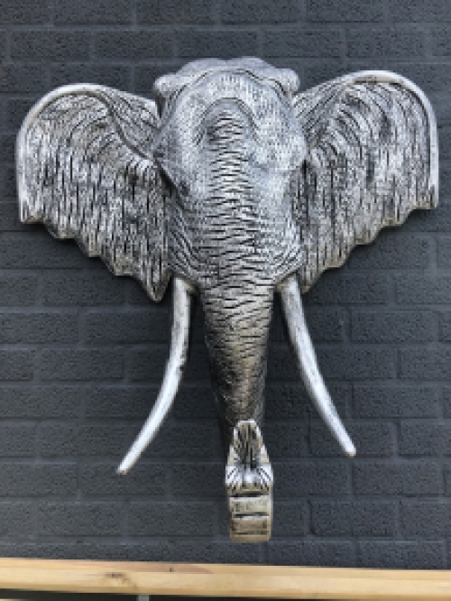 This elephant head is a very large wall ornament, beautifully decorative!!