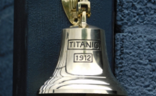 Glocke ''Titanic 1912'' mit Seil, Messing -