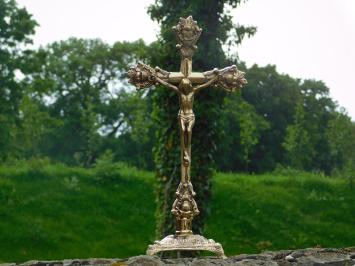 Jesus on the cross, brass INRI on base.