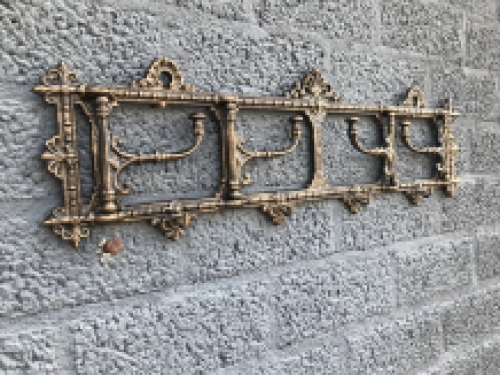 Wall coat rack, cast iron bronze - Look, beautiful.