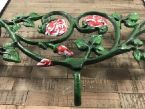 Wall coat rack, cast iron green with roses red, 3 sturdy hooks.