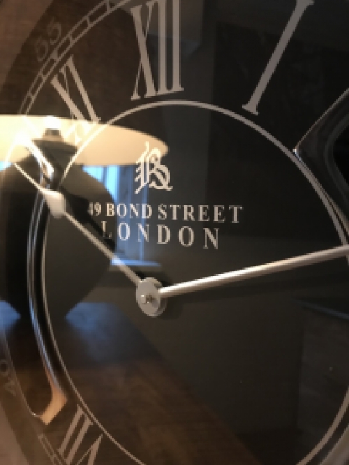 Beautiful modern grandfather clock, exclusive table clock, very beautiful!