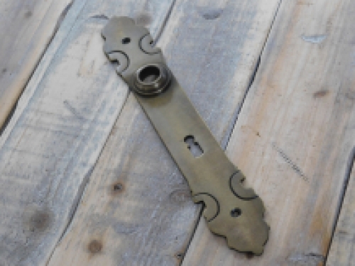 1 Long door plate ''cotten'' - brass patinated, room door lock suitable.