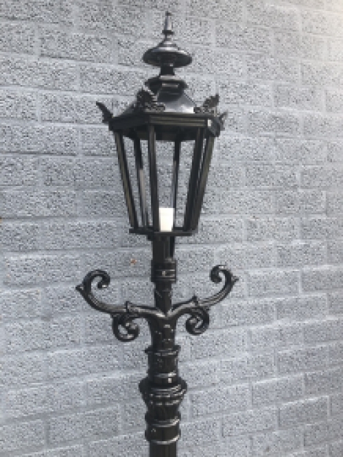 Outdoor lamp, lantern with ceramic fitting and glass, cast aluminium, 215 cm-green or black