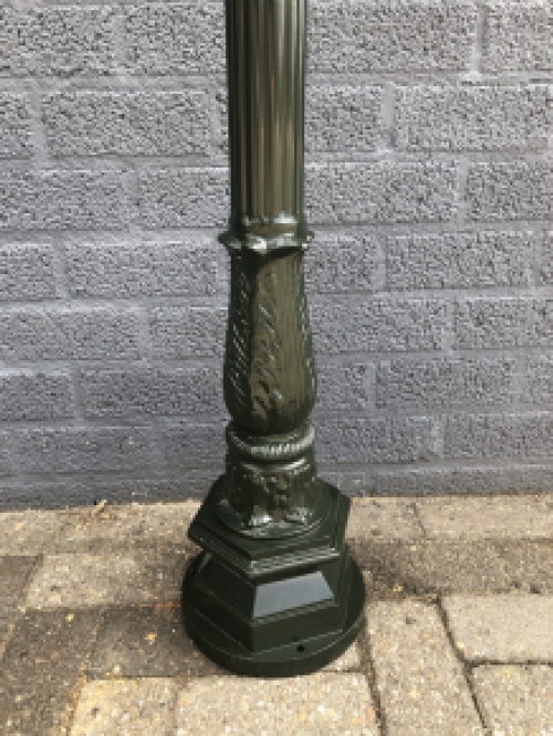 Outdoor lamp, lantern with ceramic fitting and glass, cast aluminium, 235 cm-black or green