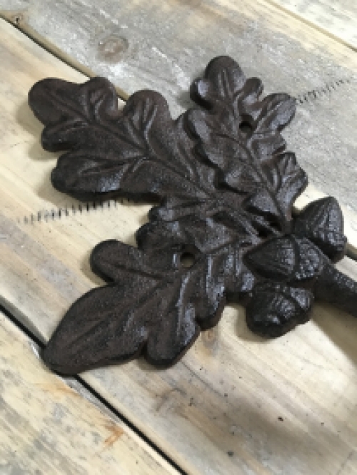 Coat hook with oak leaf, coat rack in cast iron, antique, brown