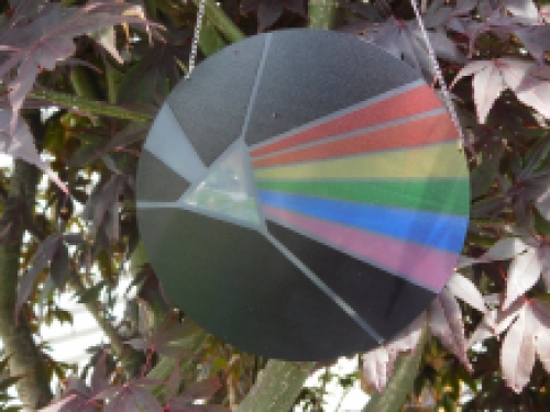 Ornament eines LP-Logos von Pink Floyd, 'Dark Side of the Moon'.