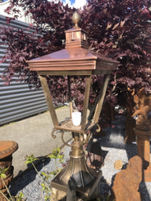 Lamp brass-copper X on base, great look!!!