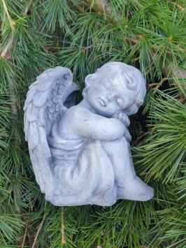 Angel, Sophie, garden statue