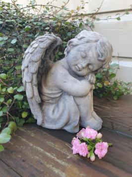 Angel, Sophie, garden statue