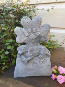 tombstone for dog