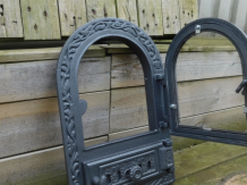 1 oven door for the stove or oven, cast iron + glass + ash shutter