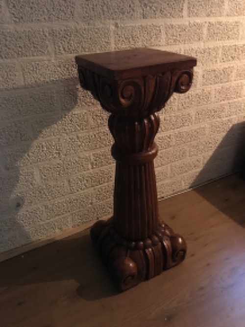 Column - pedestal- Klingel- hand-carved colonial carvings, amazing!!