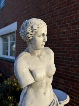 Garden Statue Milo - Well-known Sculpture - Stone Statue