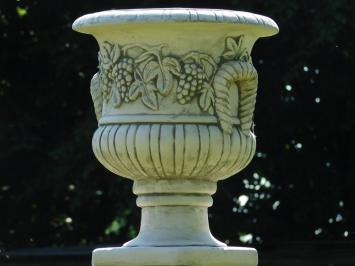 Gartenvase mit Weintrauben - 50 cm - Stein
