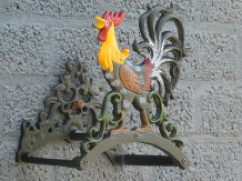 Wasserschlauchhalter Rooster - Gusseisen in schone Farben