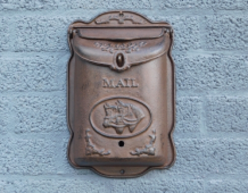 Letterbox - mailbox - cast iron - brown