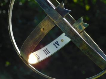 Large Ornate Sundial - 77 cm - beautiful ironwork with brass bowl